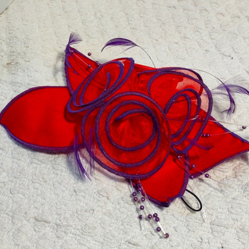 Red & Purple Pendant Hat - Picture 3 of 5